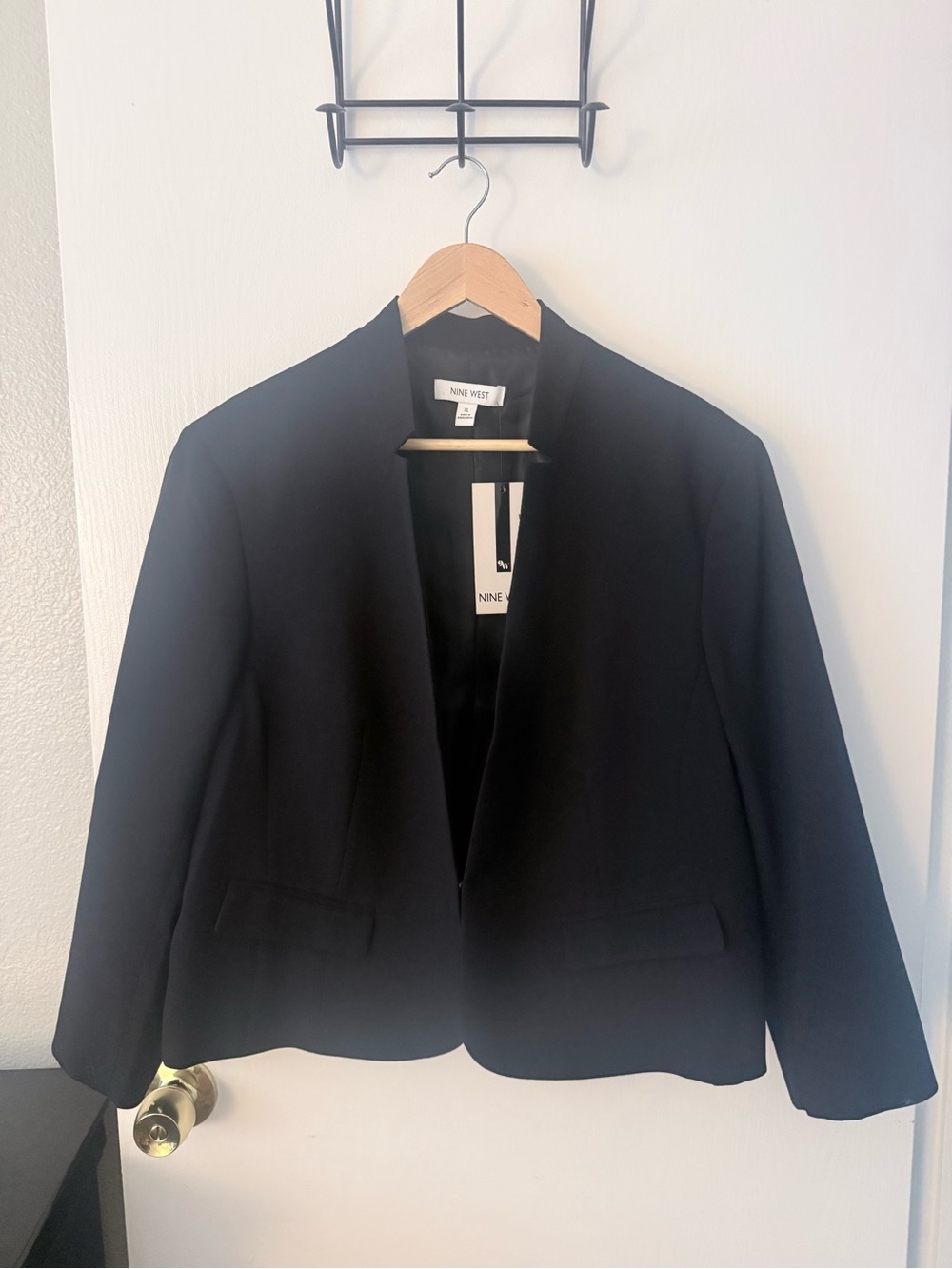 Nine West Black Open-Front Cropped Blazer
